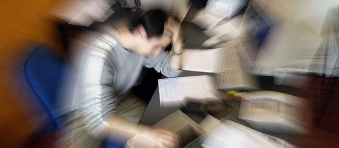 1-francais-sur-4-victime-de-burn-out-ou-de-harcelement-moral-au-travail-1080949
