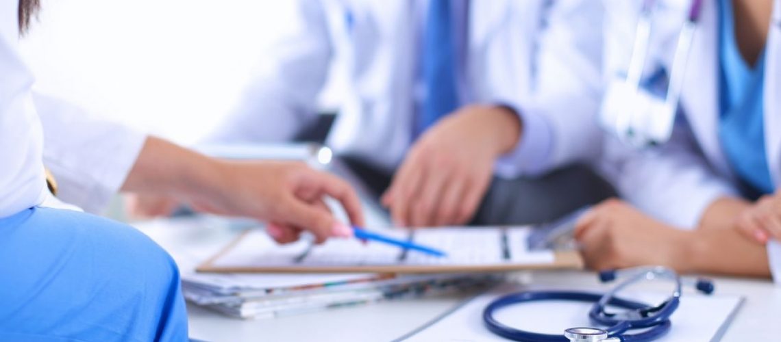 Tribune-employeur-peut-demander-avoir-acces-dossier-medical-salarie--F (1)
