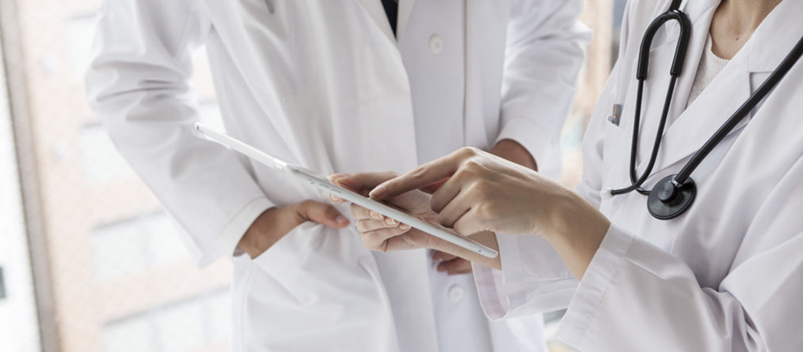 xsaint-basile-slide.png.pagespeed.ic.VMR_qC5CuP